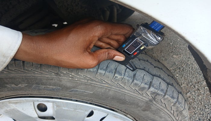 2024 Maruti Eeco 5 Str Ac CNG (O) , Petrol, Manual, 15,277 km, tyre