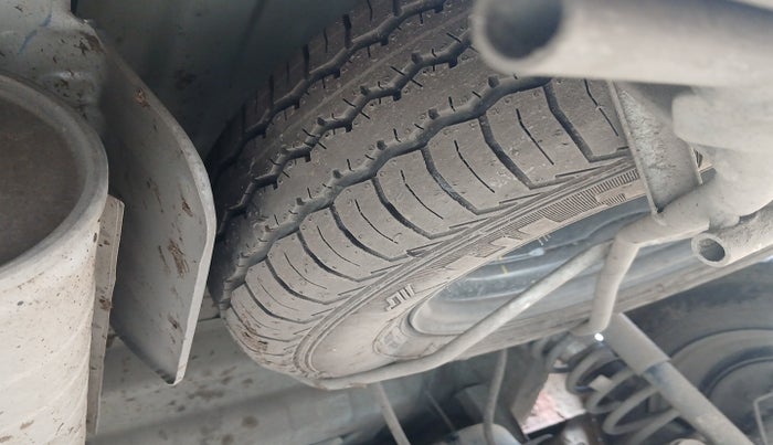 2024 Maruti Eeco 5 Str Ac CNG (O) , Petrol, Manual, 15,277 km, tyre