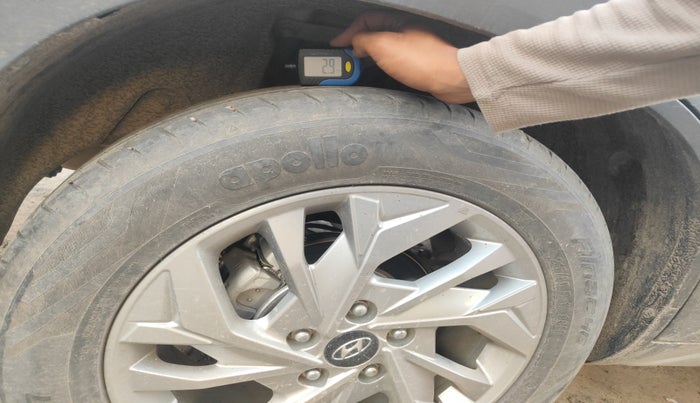 2022 Hyundai Creta SX 1.5 DIESEL, Diesel, Manual, 64,738 km, tyre