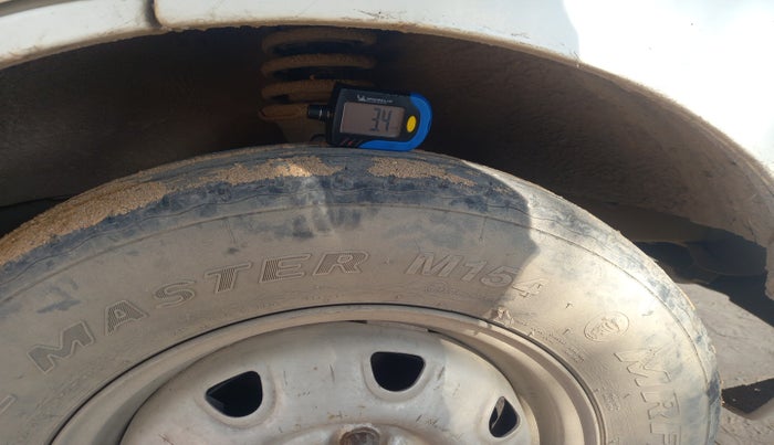 2011 Maruti Eeco 7 STR, Petrol, Manual, 1,61,022 km, tyre