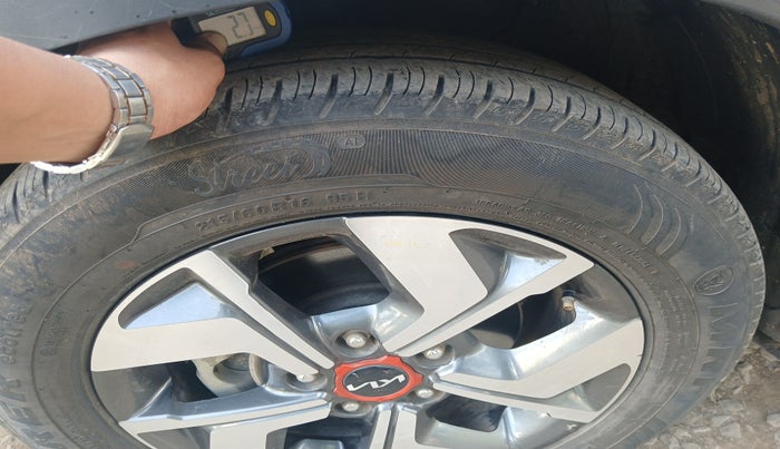 2023 KIA SONET HTX Anniversary Edition 1.5 iMT, Diesel, Manual, 35,399 km, tyre