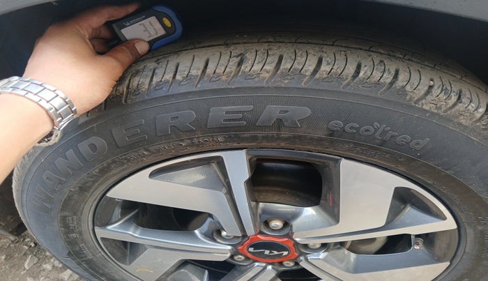 2023 KIA SONET HTX Anniversary Edition 1.5 iMT, Diesel, Manual, 35,399 km, tyre