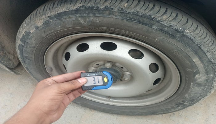 2023 Tata Tiago XM CNG, Petrol, Manual, 58,155 km, tyre