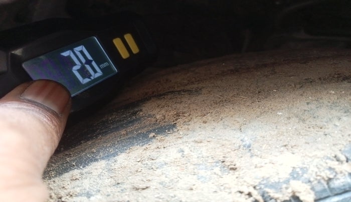 2011 Hyundai i10 MAGNA 1.2, Petrol, Manual, 91,890 km, tyre