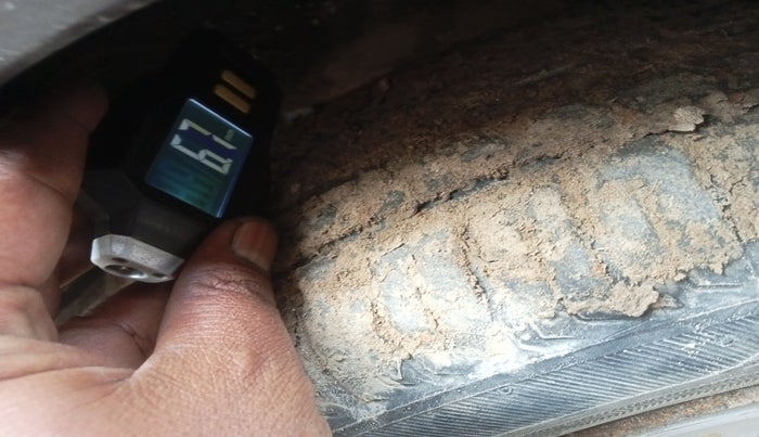 2011 Hyundai i10 MAGNA 1.2, Petrol, Manual, 91,890 km, tyre