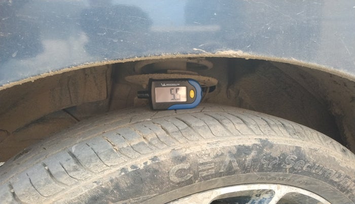 2020 Maruti Baleno ZETA PETROL 1.2, Petrol, Manual, 1,89,584 km, tyre