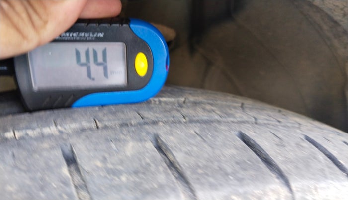 2022 Maruti Baleno SIGMA PETROL 1.2, Petrol, Manual, 41,238 km, tyre