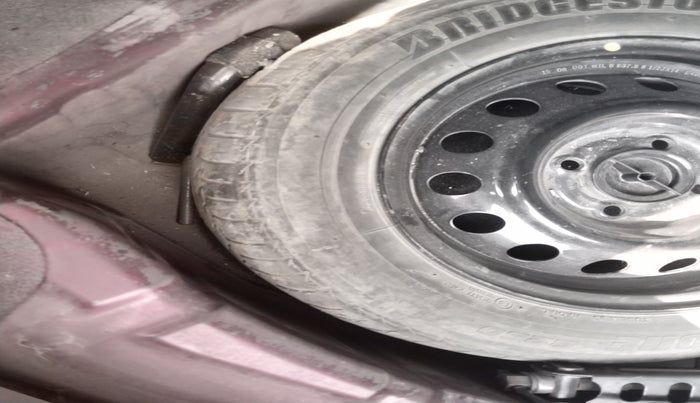 2015 Ford Figo Aspire TITANIUM1.5 DIESEL, Diesel, Manual, 1,37,256 km, tyre