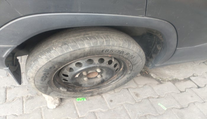 2021 Tata PUNCH ADVENTURE MT, Petrol, Manual, 24,403 km, tyre