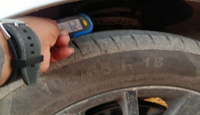 2016 Volkswagen Polo HIGHLINE1.5L, Diesel, Manual, 93,394 km, tyre