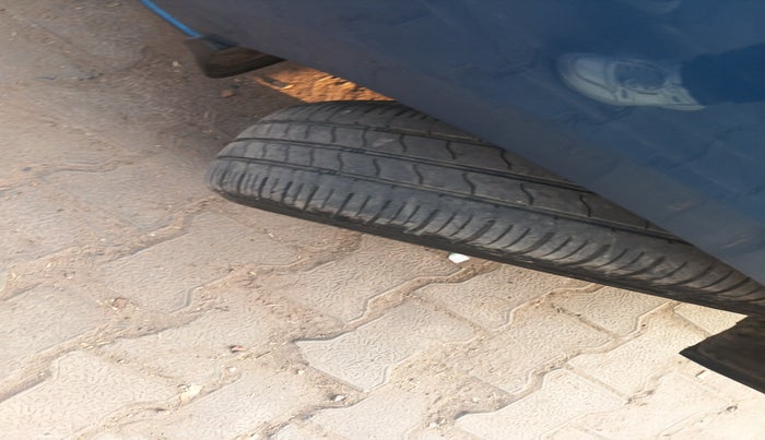 2024 Tata Tiago XT CNG, Petrol, Manual, 19,465 km, tyre