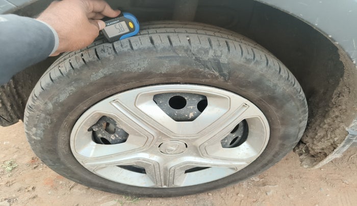 2022 Tata NEXON XM SUNROOF DIESEL, Diesel, Manual, 63,525 km, tyre