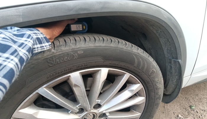 2023 Skoda Kodiaq L&K 4X4, Petrol, Automatic, 80,994 km, tyre