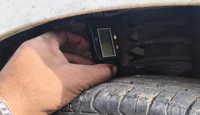 2017 Maruti Wagon R 1.0 VXI, Petrol, Manual, 95,051 km, tyre