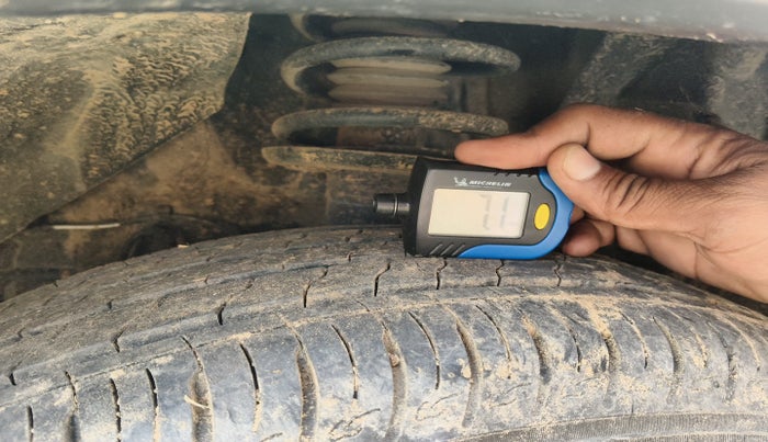 2019 Maruti Vitara Brezza ZDI, Diesel, Manual, 1,20,142 km, tyre