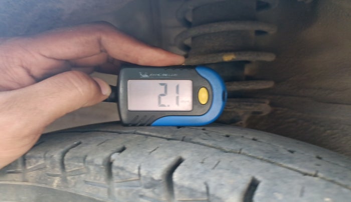 2014 Maruti Alto 800 VXI, Petrol, Manual, 68,311 km, tyre