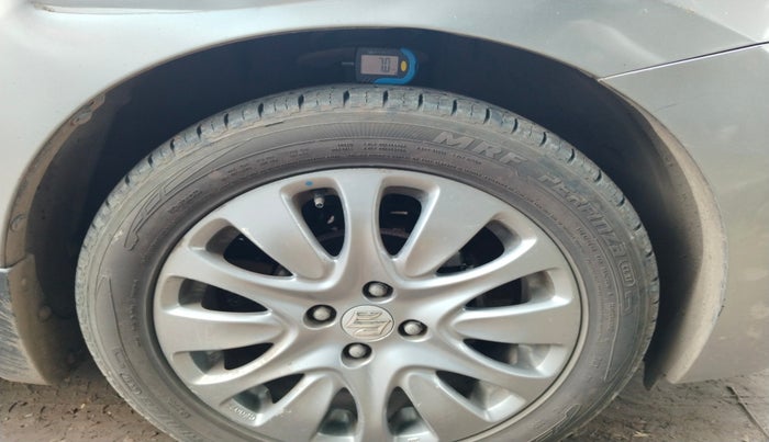 2015 Maruti Baleno ALPHA PETROL 1.2, Petrol, Manual, 1,39,724 km, tyre