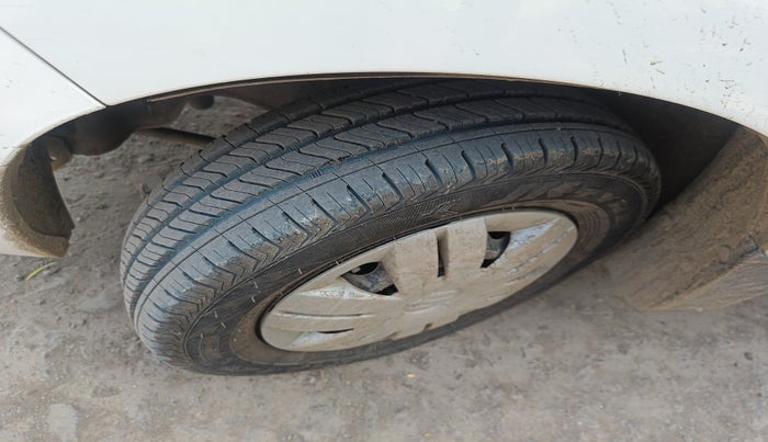 2019 Maruti Alto 800 LXI CNG, Petrol, Manual, 46,157 km, tyre