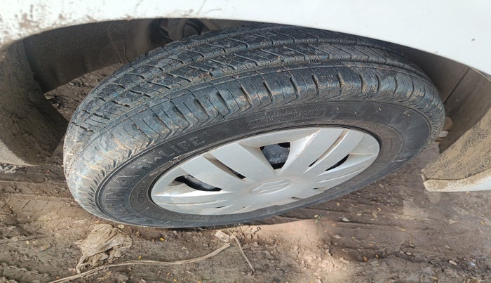 2019 Maruti Alto 800 LXI CNG, Petrol, Manual, 46,157 km, tyre