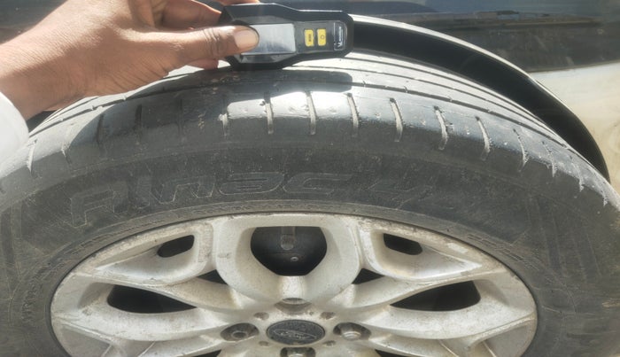 2013 Ford Ecosport TITANIUM 1.5L DIESEL, Diesel, Manual, 1,61,367 km, tyre