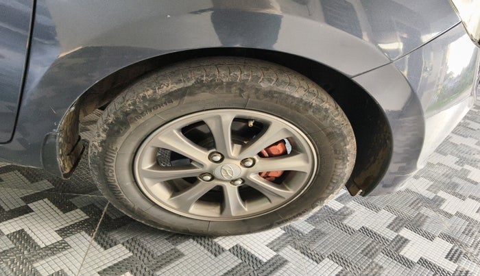 2016 Hyundai Grand i10 ASTA 1.2 KAPPA VTVT, Petrol, Manual, 1,19,851 km, tyre