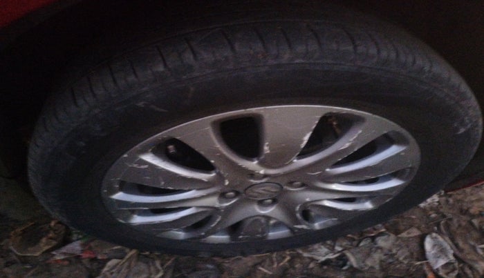 2016 Maruti Baleno ALPHA DIESEL 1.3, Diesel, Manual, 1,77,752 km, tyre