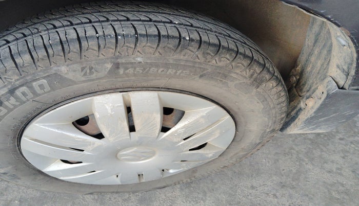 2013 Maruti Alto 800 LXI, Petrol, Manual, 97,715 km, tyre