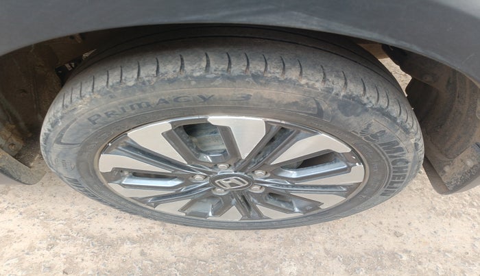 2021 Honda WR-V 1.5L I-DTEC VX MT, Diesel, Manual, 70,517 km, tyre