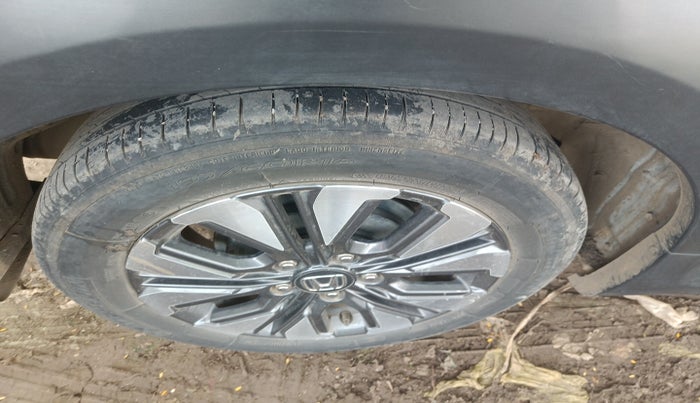 2021 Honda WR-V 1.5L I-DTEC VX MT, Diesel, Manual, 70,517 km, tyre