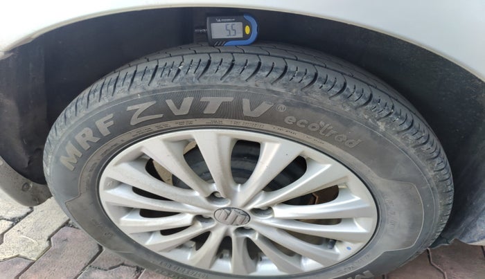 2017 Maruti Ciaz ZETA DIESEL 1.3, Diesel, Manual, 1,26,535 km, tyre