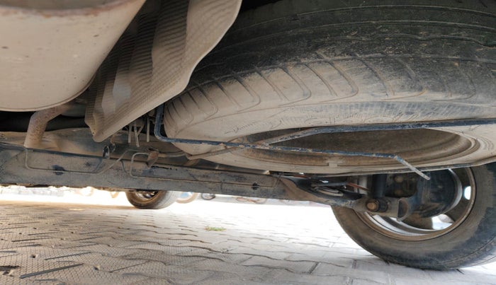 2015 Renault Duster 85 PS RXL DIESEL, Diesel, Manual, 1,58,391 km, tyre