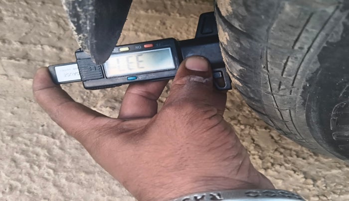 2013 Toyota Etios GD, Diesel, Manual, 1,51,935 km, tyre