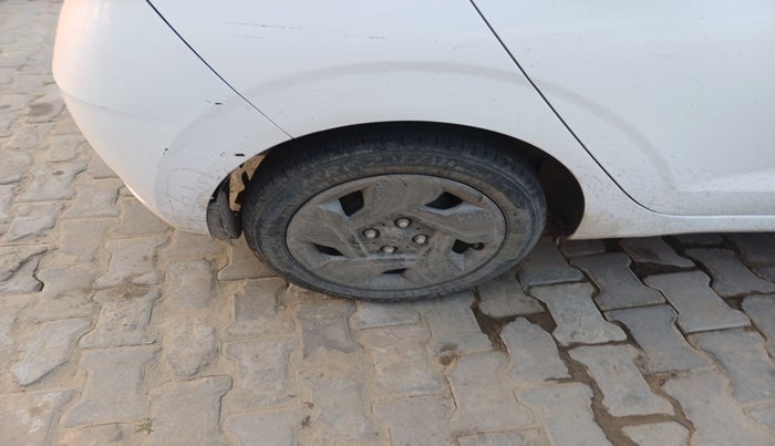 2022 Hyundai GRAND I10 NIOS MAGNA CORPORATE EDITION 1.2 KAPPA VTVT, Petrol, Manual, 37,473 km, tyre