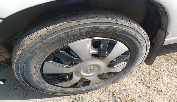 2011 Maruti Alto LX, Petrol, Manual, 1,59,674 km, tyre