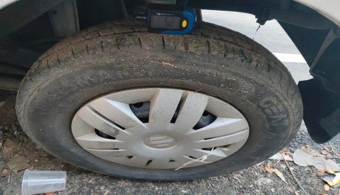 2020 Maruti Alto LXI O, Petrol, Manual, 13,368 km, tyre