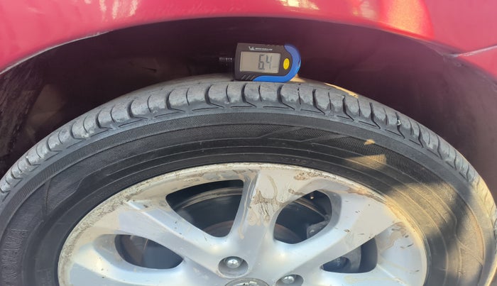 2013 Nissan Micra XV DIESEL, Diesel, Manual, 1,48,135 km, tyre