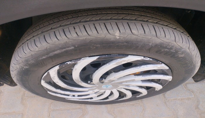 2023 Tata NEXON PURE 1.5 DIESEL, Diesel, Manual, 42,769 km, tyre