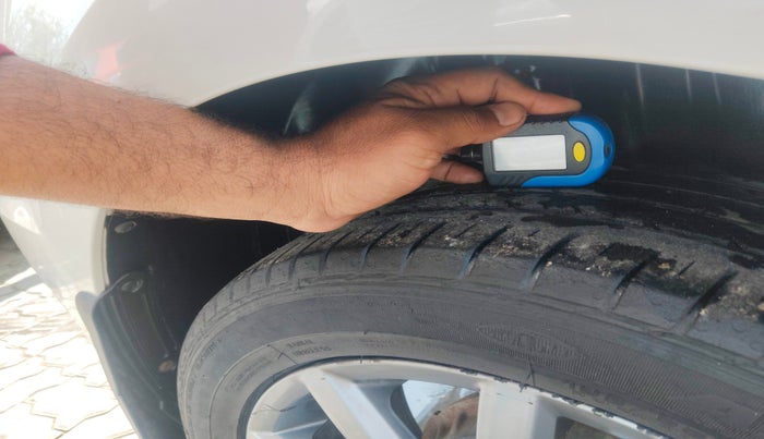 2018 Volkswagen Ameo HIGHLINE PLUS 1.0L 16 ALLOY, Petrol, Manual, 68,431 km, tyre