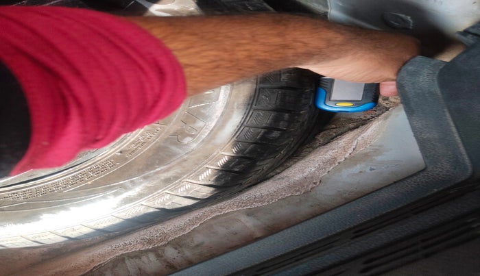 2018 Volkswagen Ameo HIGHLINE PLUS 1.0L 16 ALLOY, Petrol, Manual, 68,431 km, tyre