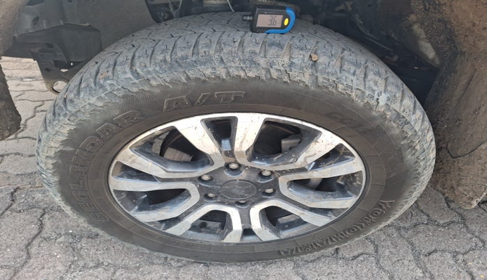 2019 Ford Endeavour TITANIUM PLUS 2.2 4X2 AT SUNROOF, Diesel, Automatic, 1,11,726 km, tyre