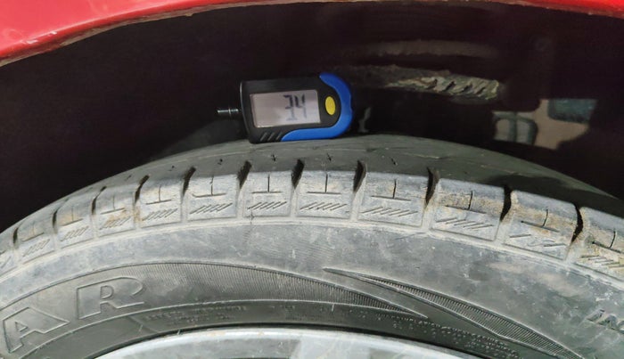 2020 Volkswagen Polo TRENDLINE 1.0L, Petrol, Manual, 43,971 km, tyre