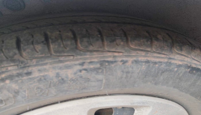 2011 Hyundai i10 ERA 1.1, Petrol, Manual, 67,365 km, tyre