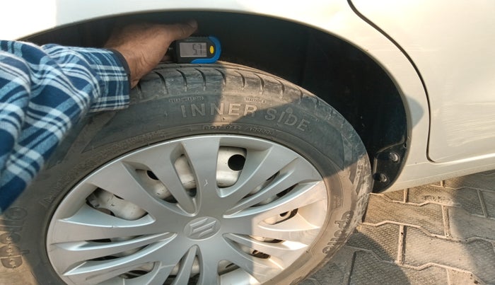 2012 Maruti Ertiga LDI, Diesel, Manual, 1,99,874 km, tyre