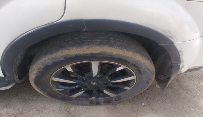 2021 Mahindra XUV500 W11, Diesel, Manual, 89,920 km, tyre