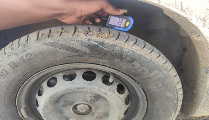 2015 Maruti Alto 800 LXI, Petrol, Manual, 1,05,361 km, tyre