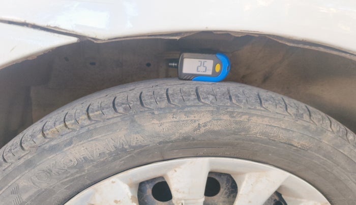 2016 Toyota Etios GD, Diesel, Manual, 2,08,263 km, tyre