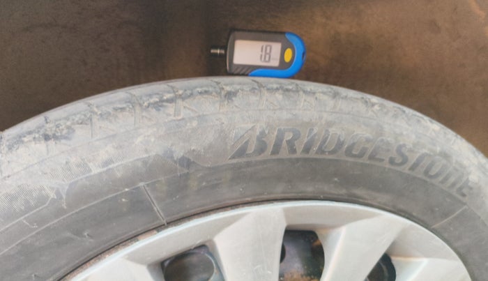 2016 Toyota Etios GD, Diesel, Manual, 2,08,263 km, tyre