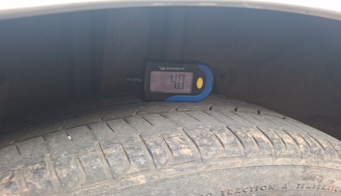 2016 Hyundai Elite i20 ASTA 1.4 CRDI (O), Diesel, Manual, 95,965 km, tyre