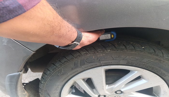 2015 Honda Jazz 1.5L I-DTEC VX, Diesel, Manual, 84,949 km, tyre