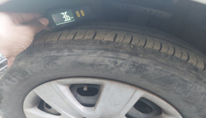 2011 Volkswagen Polo TRENDLINE 1.2L DIESEL, Diesel, Manual, 91,670 km, tyre